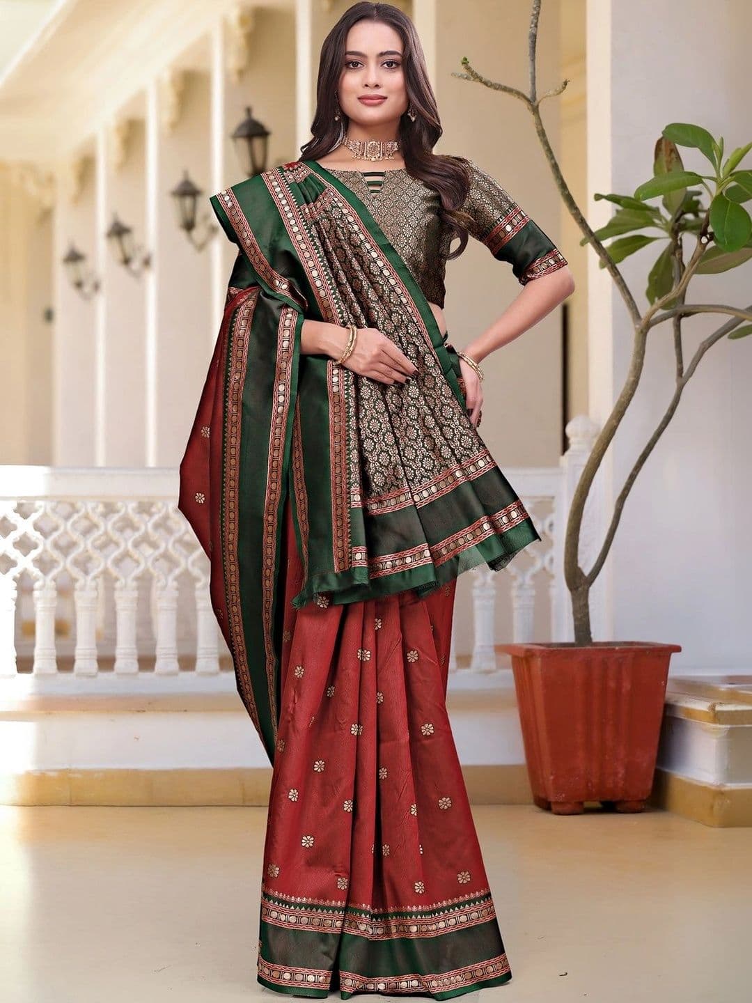 KALINI Woven Design Zari Silk Blend Saree thumbnail 4