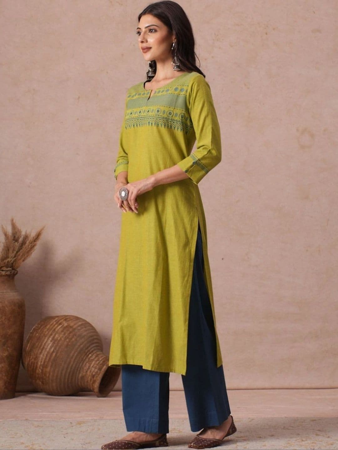KAMI KUBI Women Ethnic Motifs Mirror Work Kurta thumbnail 7