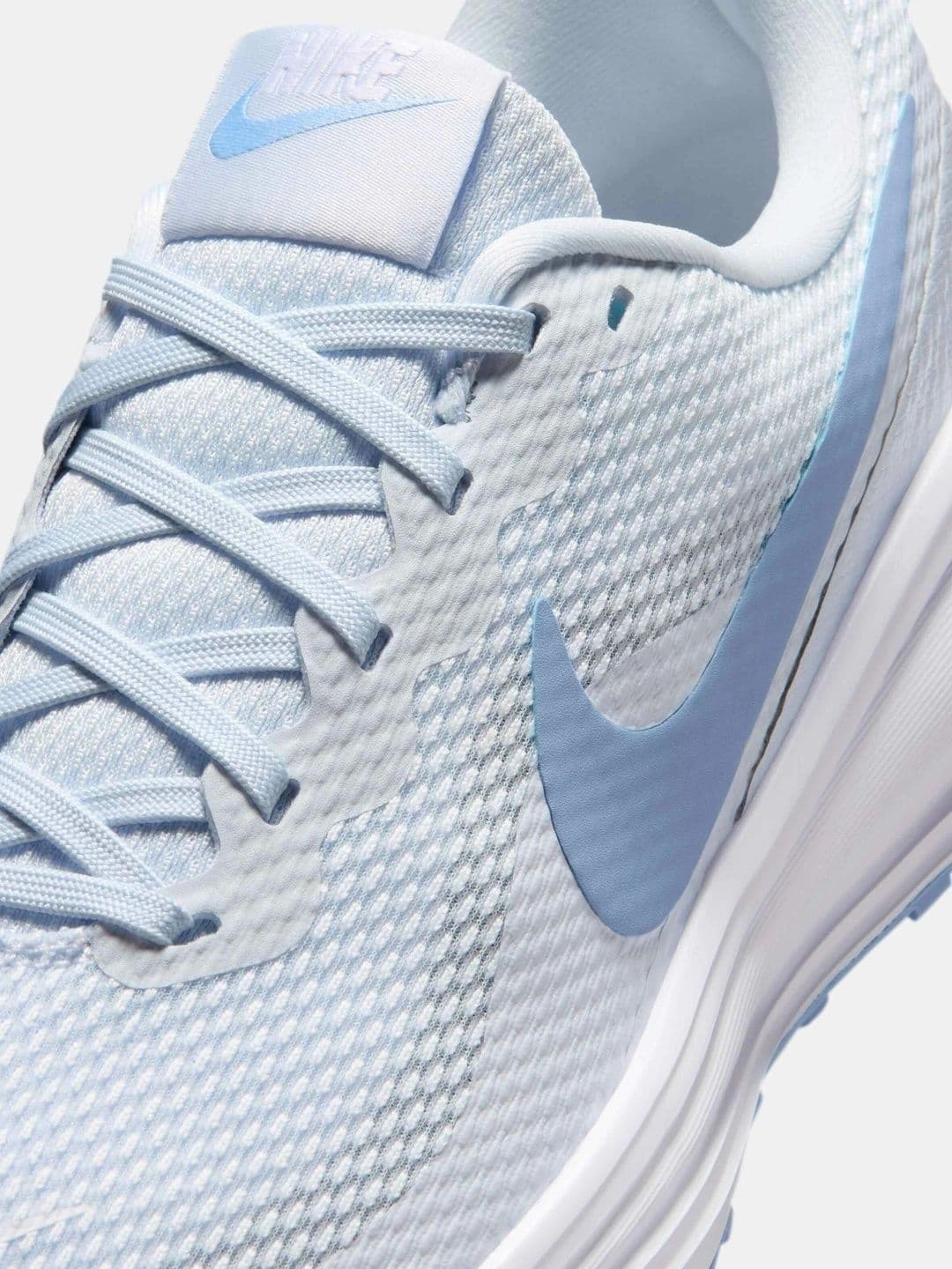 Nike Women Textile Running Non-Marking Shoes thumbnail 3