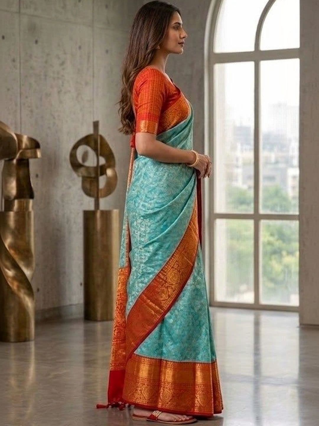 MITAL ENTERPRISE Woven Design Zari Art Silk Saree thumbnail 4