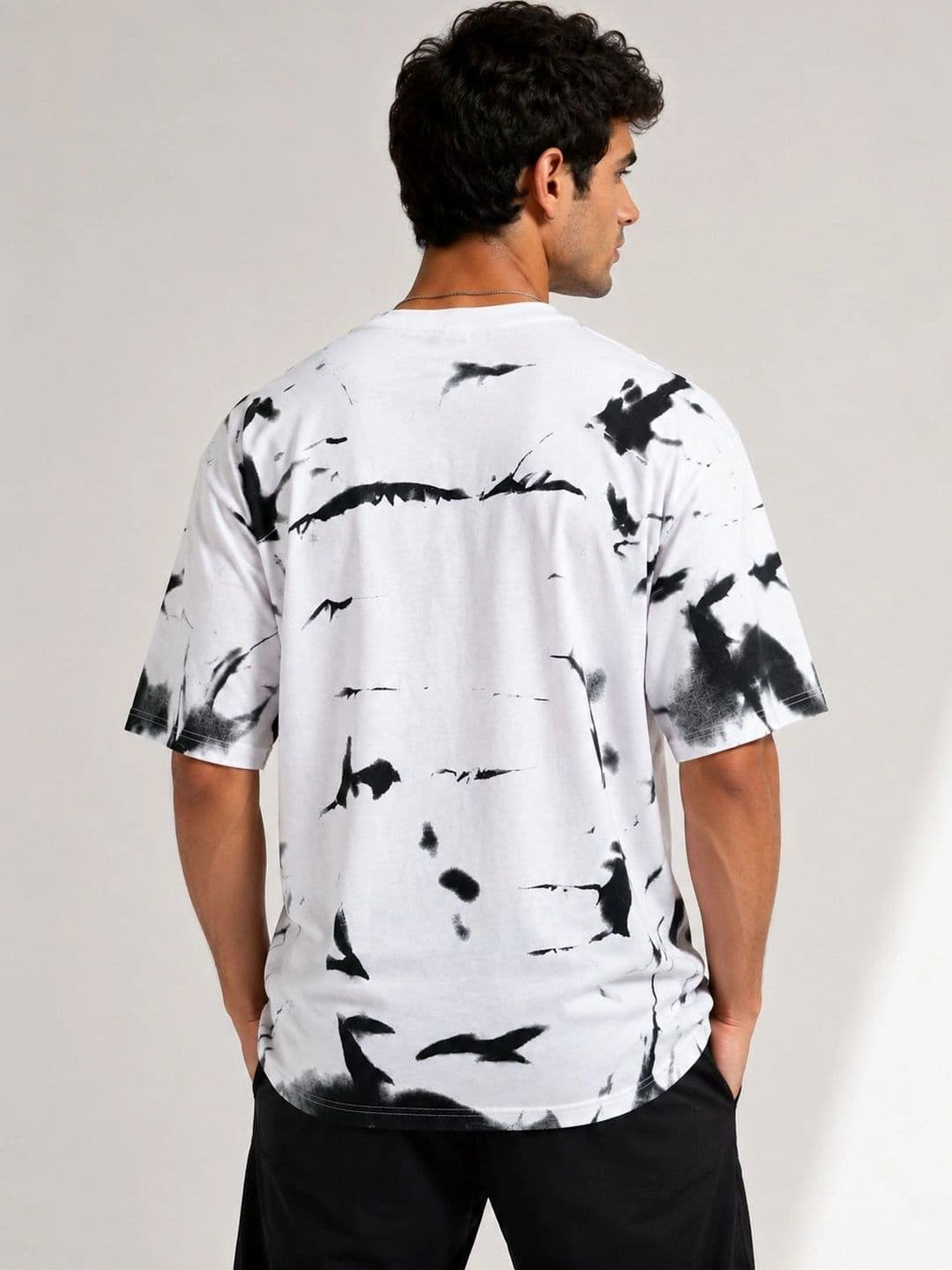 AEMA Men Tie and Dye Relaxed Fit T-shirt thumbnail 3