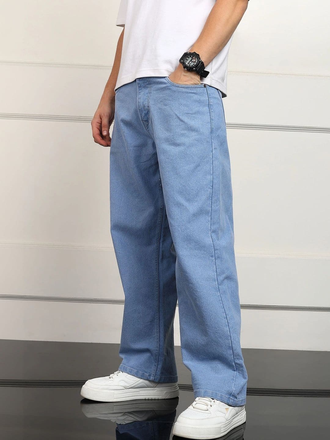 UNIFAV FASHION Men Boyfriend Fit Mid-Rise Denim Jeans thumbnail 2
