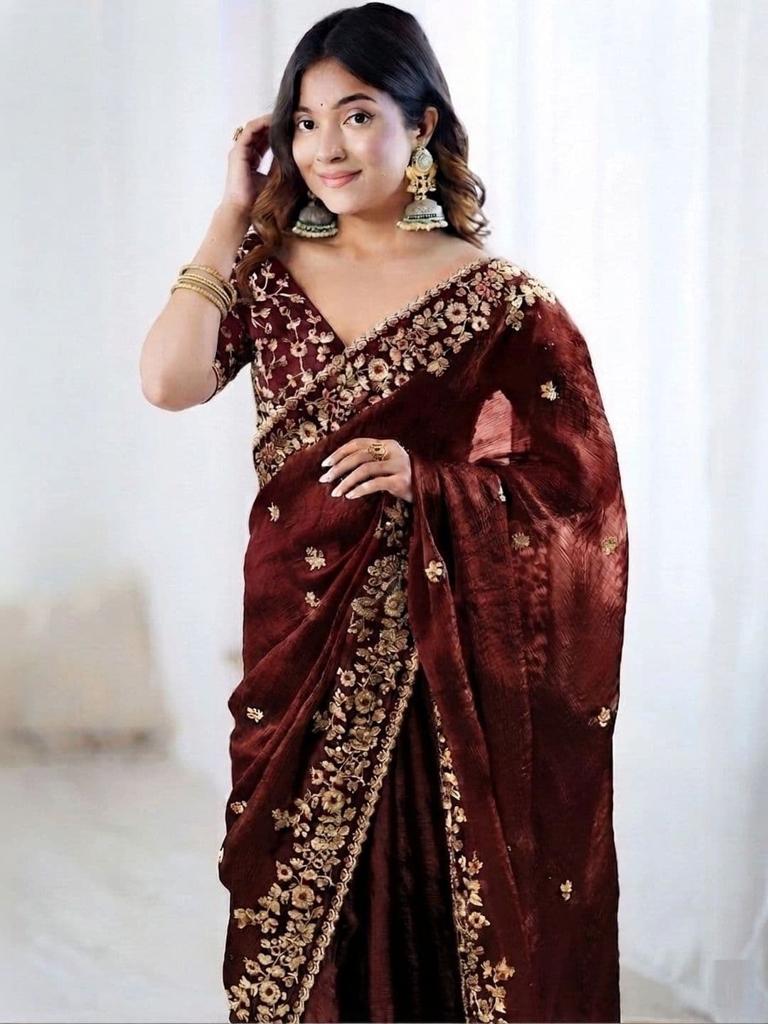 SZN Embellished Beads and Stones Art Silk Heavy Work Saree thumbnail 4