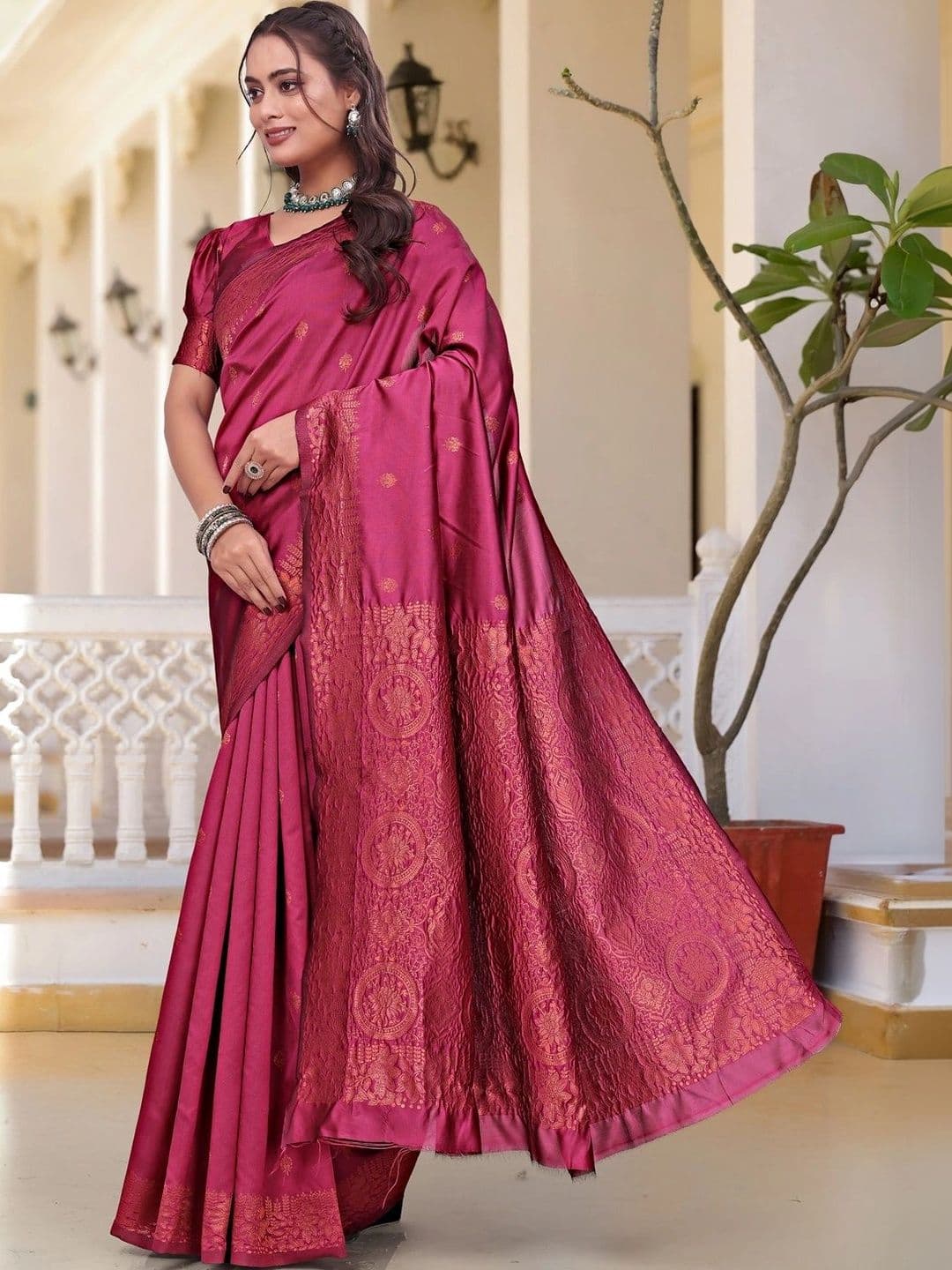 KALINI Woven Design Zari Silk Blend Saree thumbnail 6