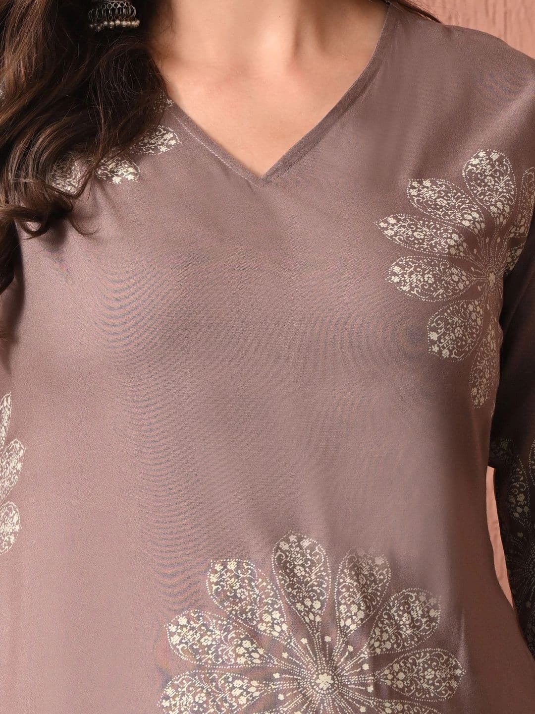Sangria Women Floral Printed Floral Kurta thumbnail 5