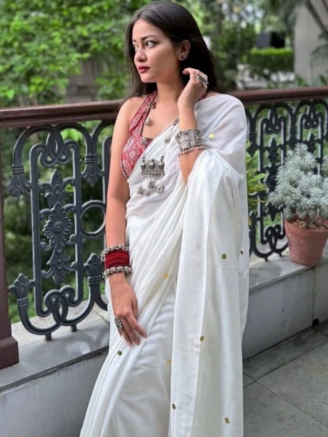 MS SARADA HANDLLOM Woven Design Pure Cotton Taant Saree thumbnail 3