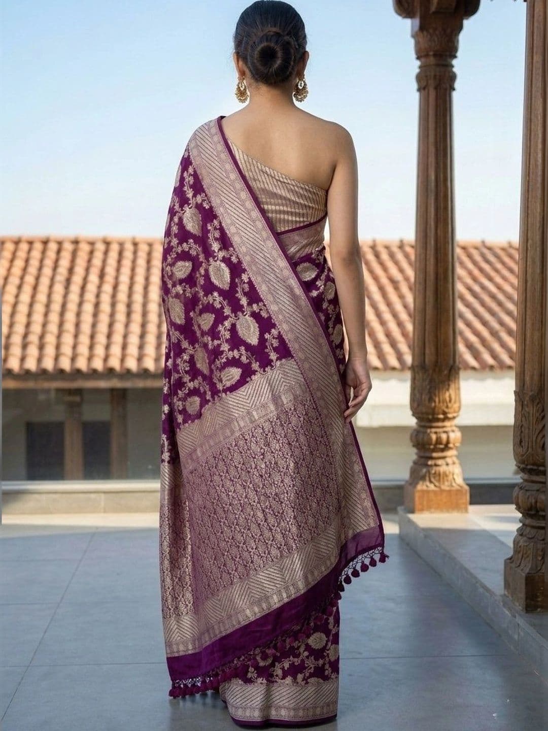 MITAL ENTERPRISE Woven Design Art Silk Saree thumbnail 4