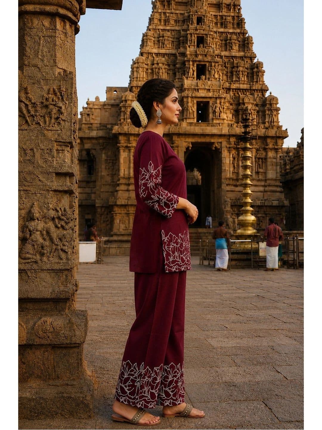 all about you Women Floral Embroidered Regular Thread Work Kurta with Palazzos thumbnail 4
