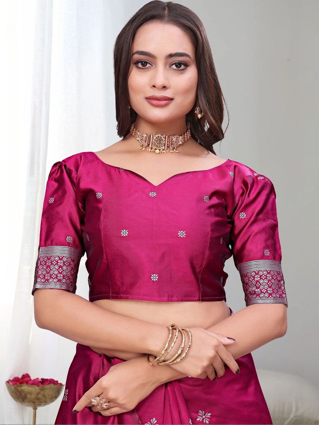 KALINI Woven Design Zari Silk Blend Saree thumbnail 2
