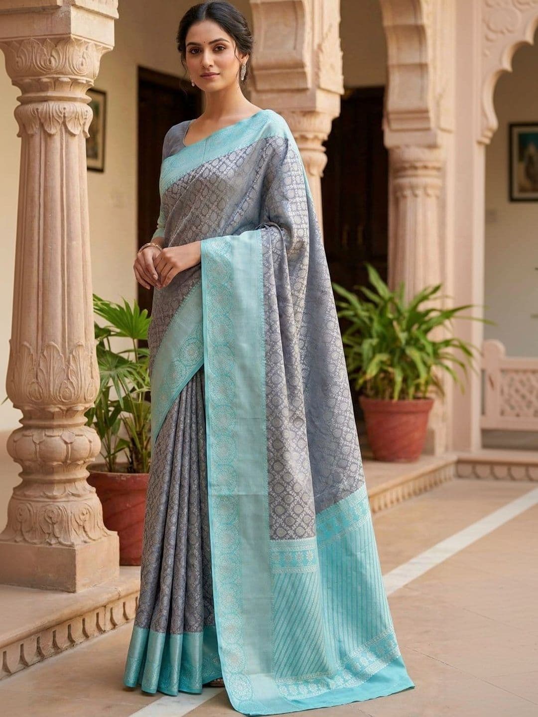 Zoomera Woven Design Zari Art Silk Banarasi Saree thumbnail 7