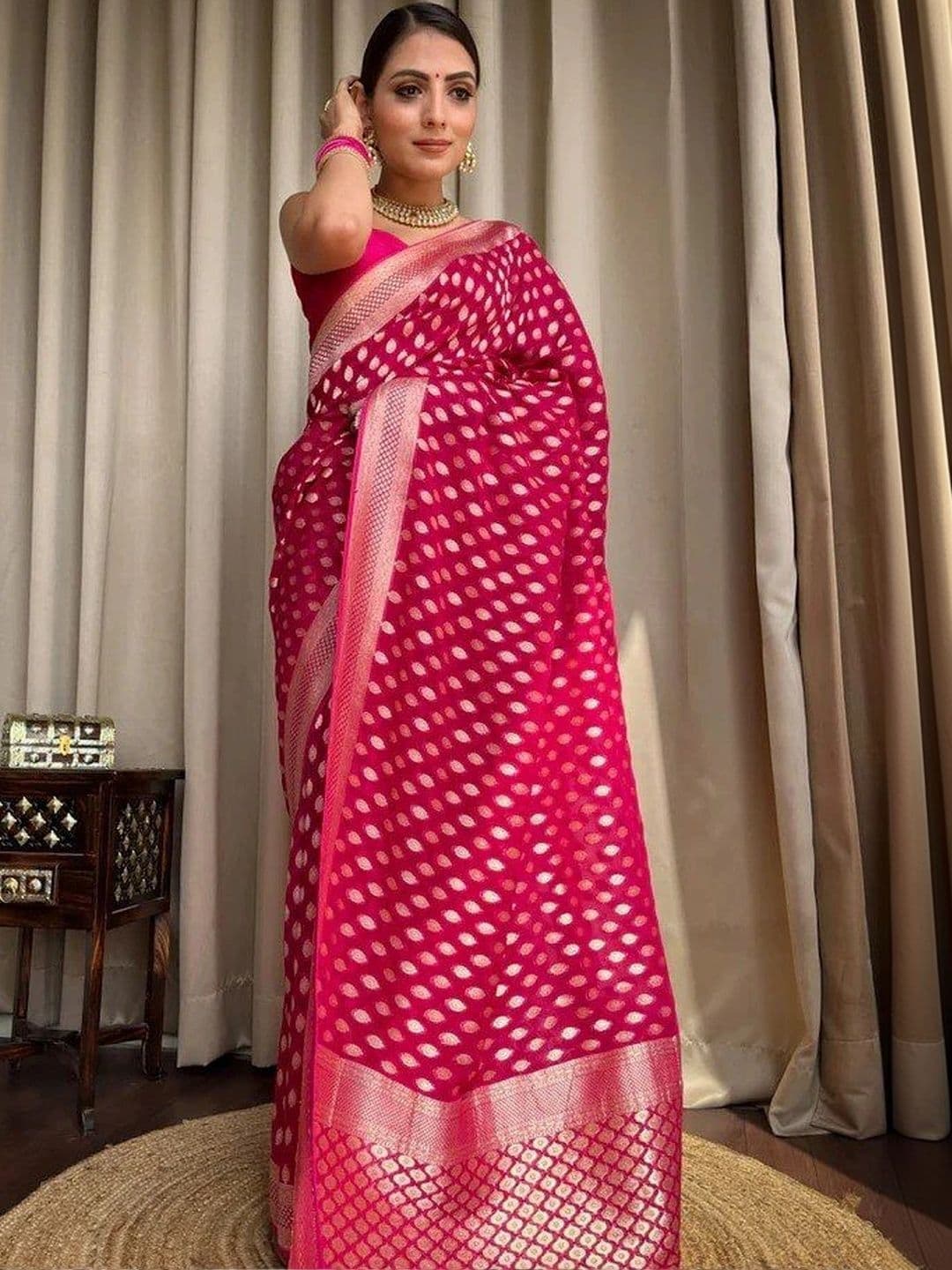 Anokhi Attire Woven Design Zari Art Silk Banarasi Saree thumbnail 6