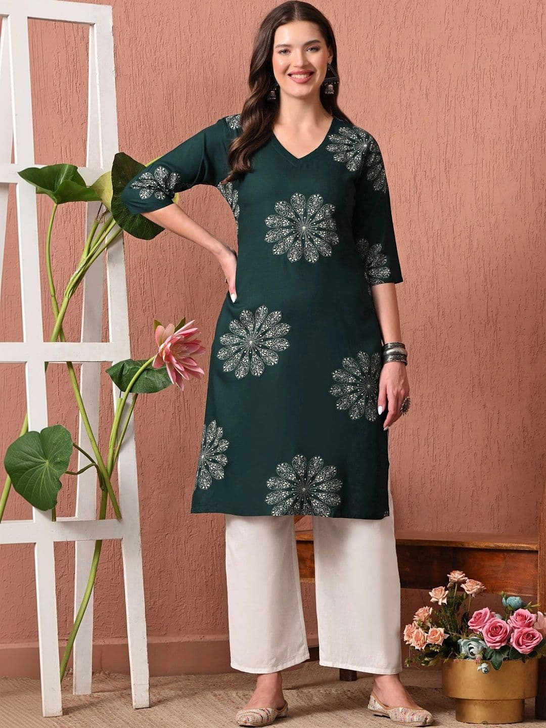 Sangria Women Floral Printed Floral Kurta - view 1