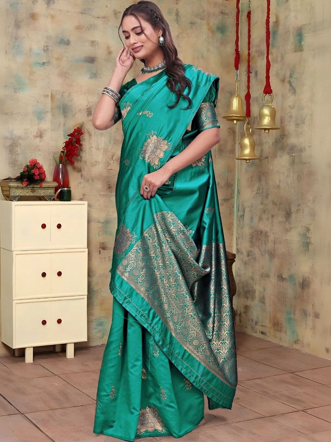 KALINI Woven Design Zari Silk Blend Saree thumbnail 5