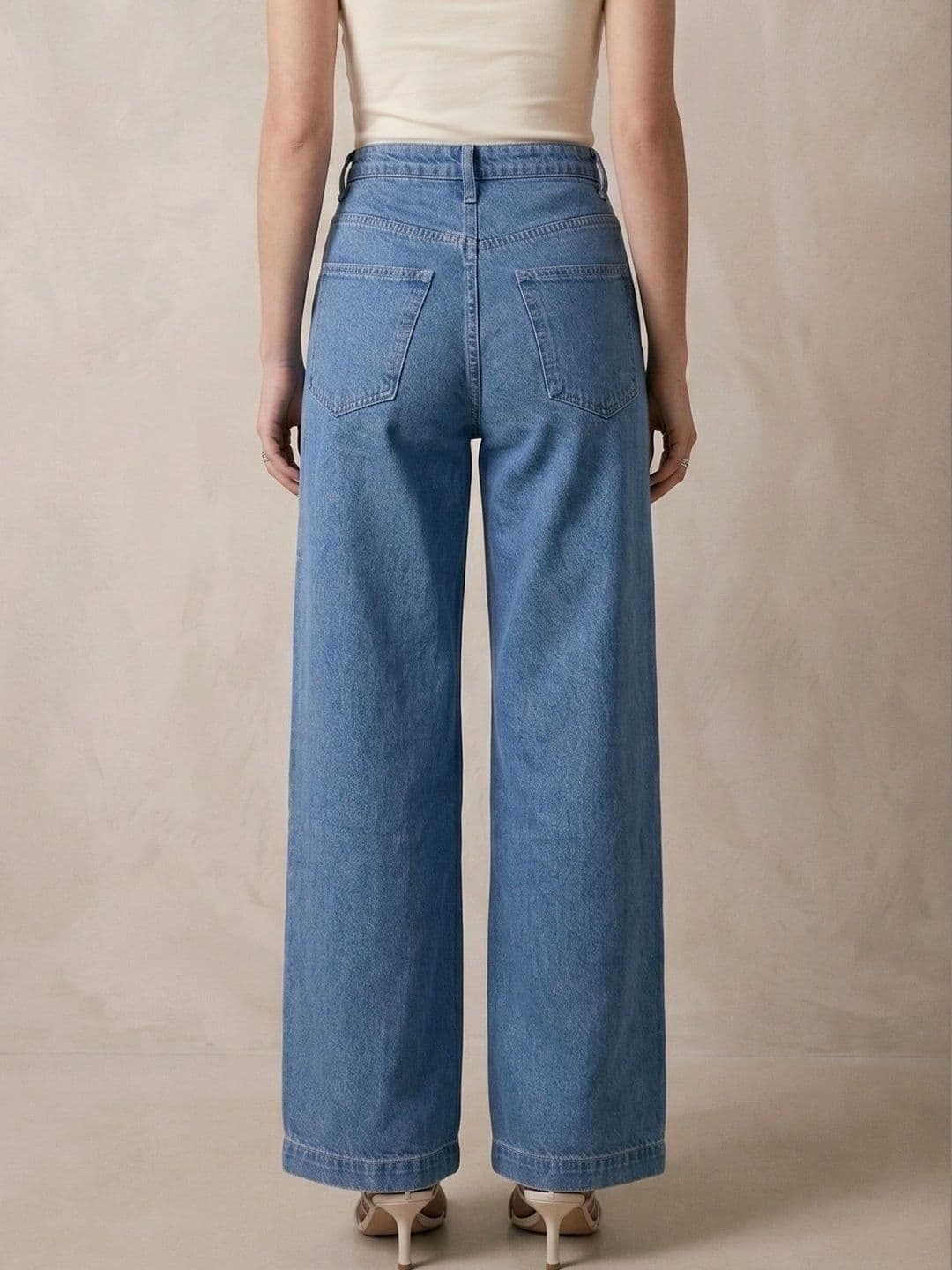 Outzidr Women Relaxed Fit Mid-Rise Jeans thumbnail 5
