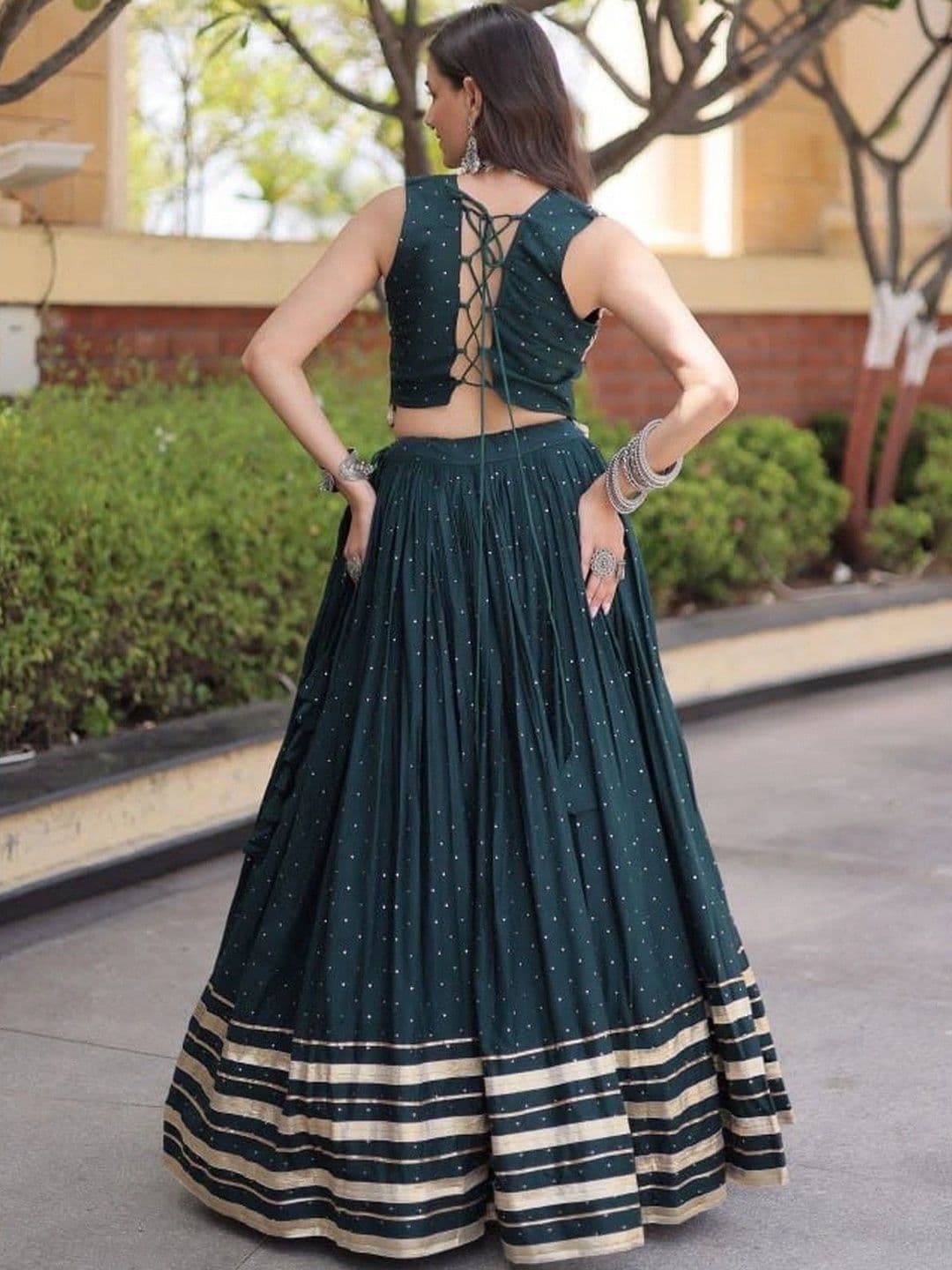 wckrod Embellished Mirror Work Ready to Wear Lehenga & Semi-Stitched thumbnail 5