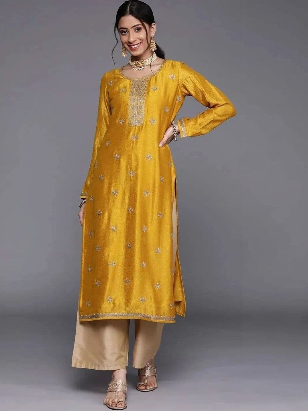 NARACHI TEXWORLD Women Embroidered Thread Work Kurta thumbnail 3
