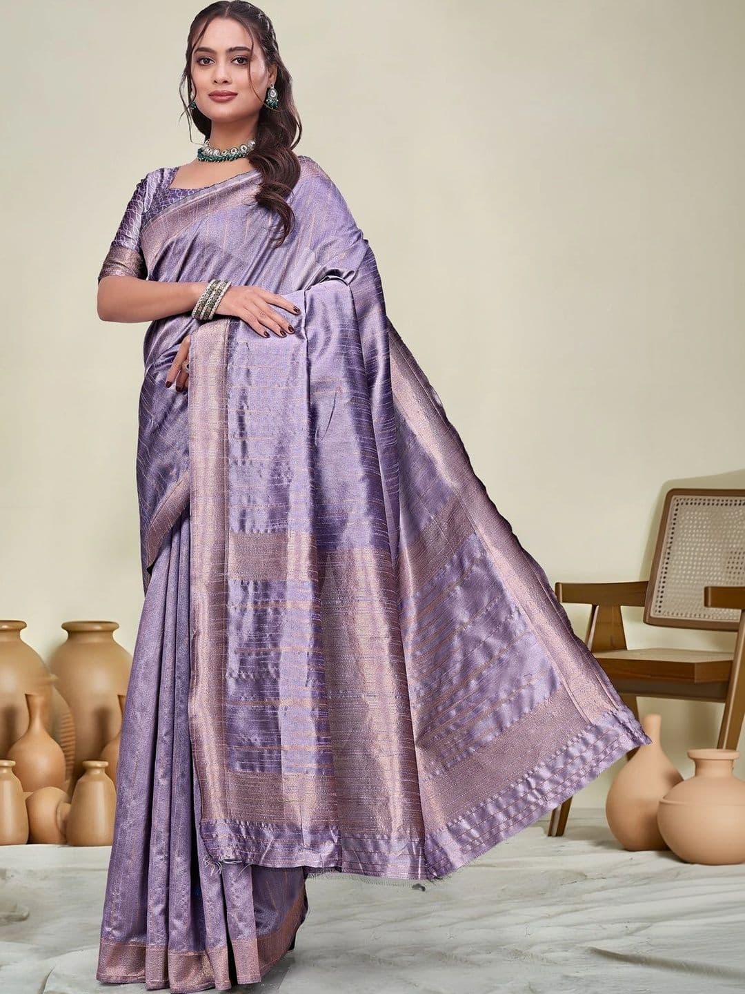 KALINI Woven Design Zari Silk Blend Saree thumbnail 6