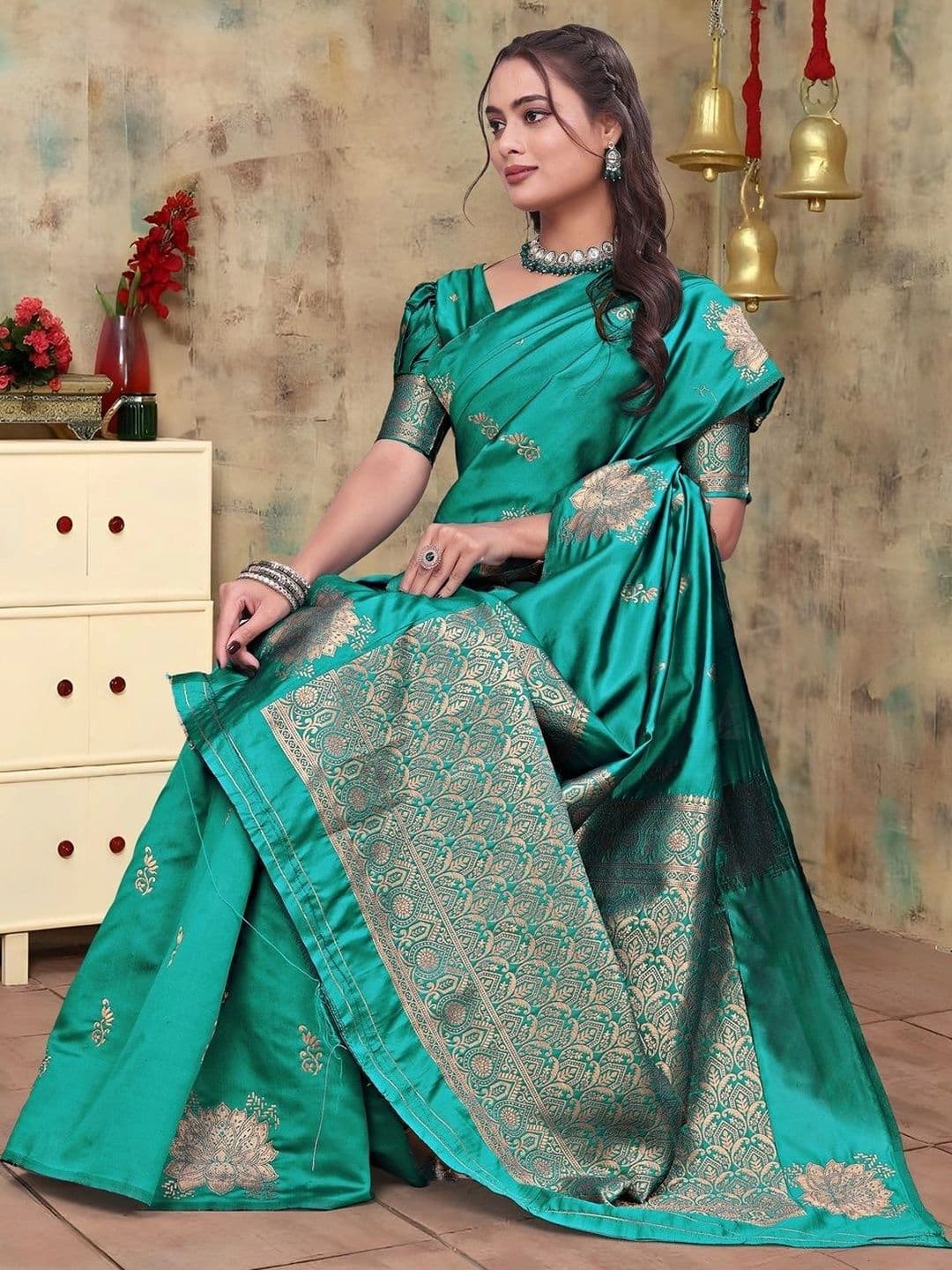 KALINI Woven Design Zari Silk Blend Saree thumbnail 3