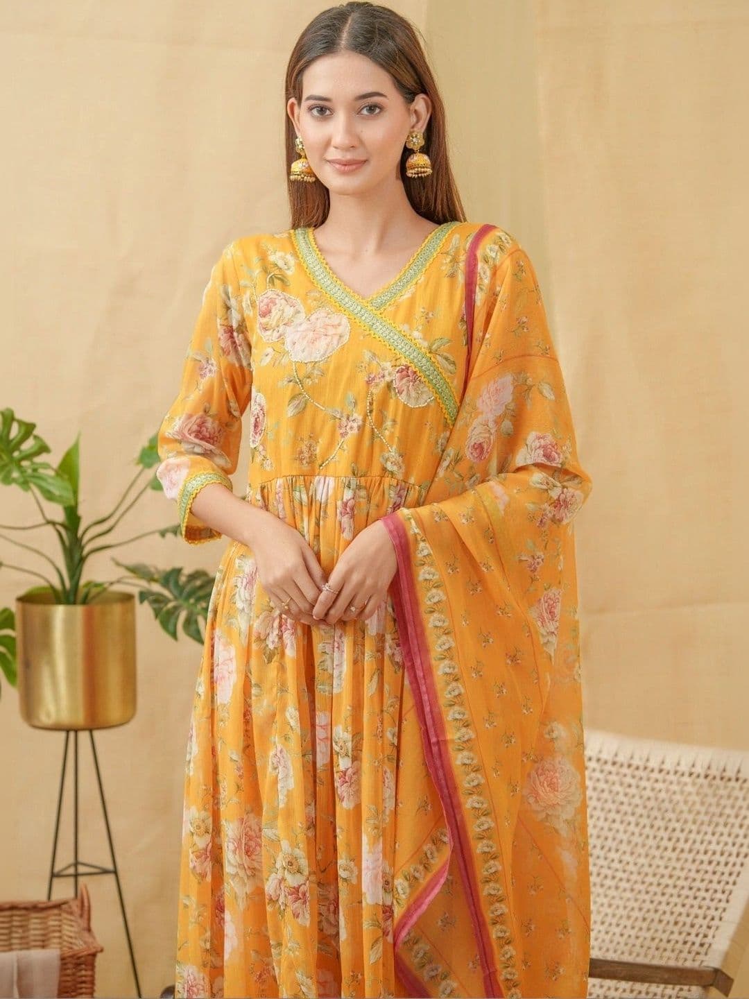 Sangria Women Floral Printed Empire Kurta with Palazzos & With Dupatta thumbnail 4