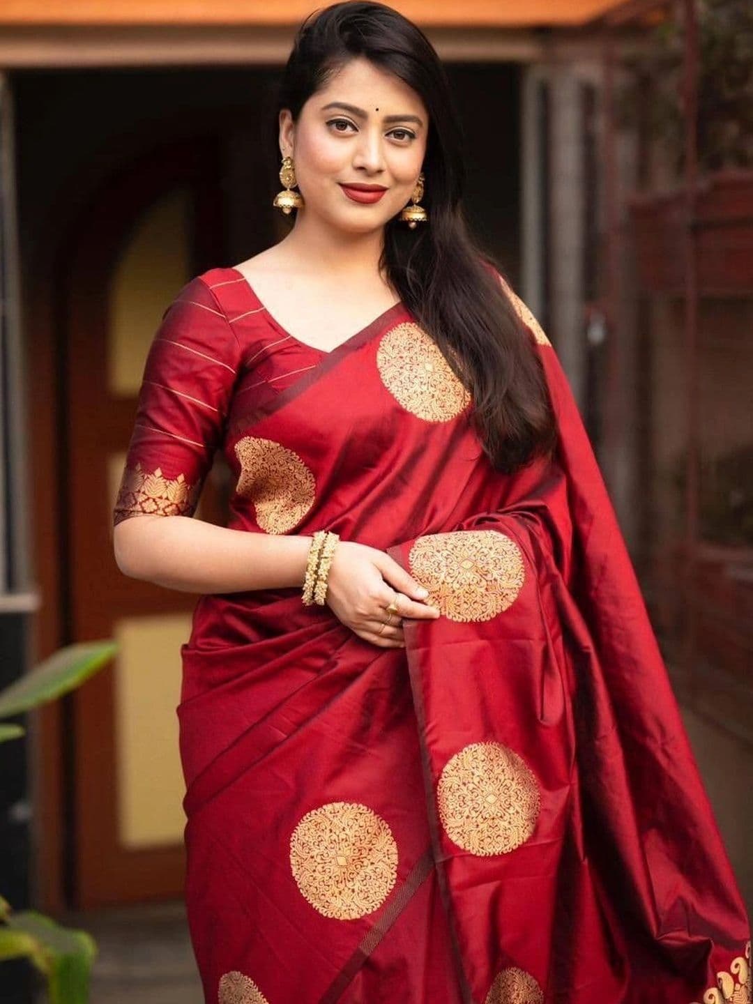 MITAL ENTERPRISE Woven Design Zari Art Silk Saree thumbnail 5