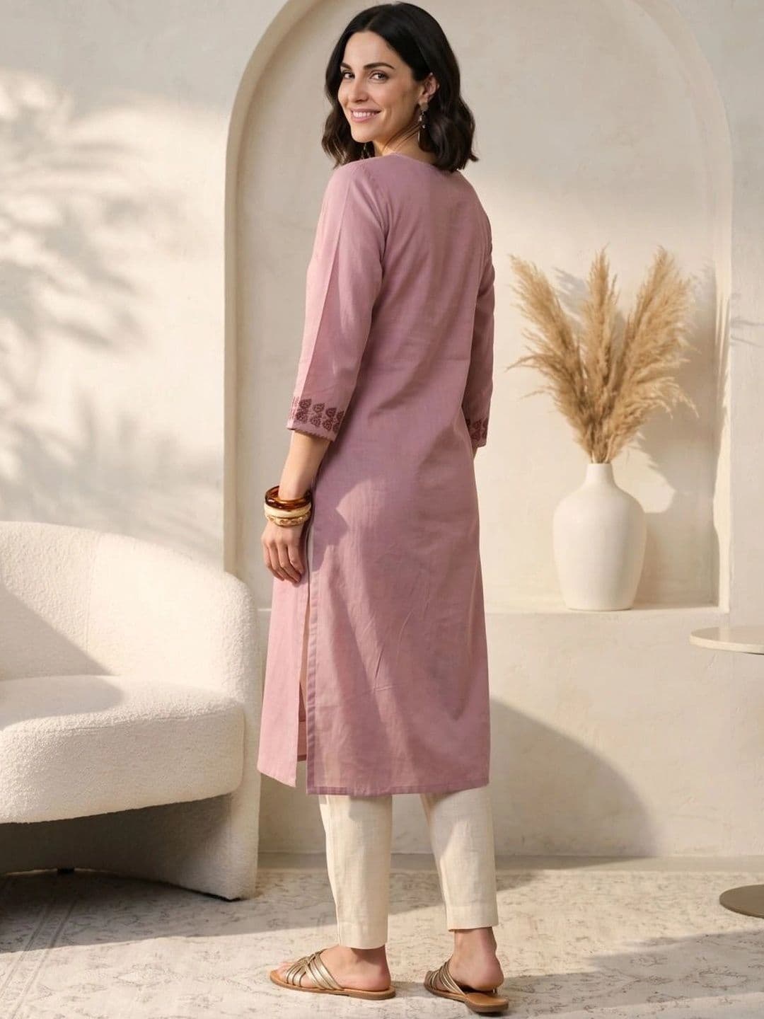 Anouk Women Ethnic Motifs Embroidered Thread Work Kurta thumbnail 5