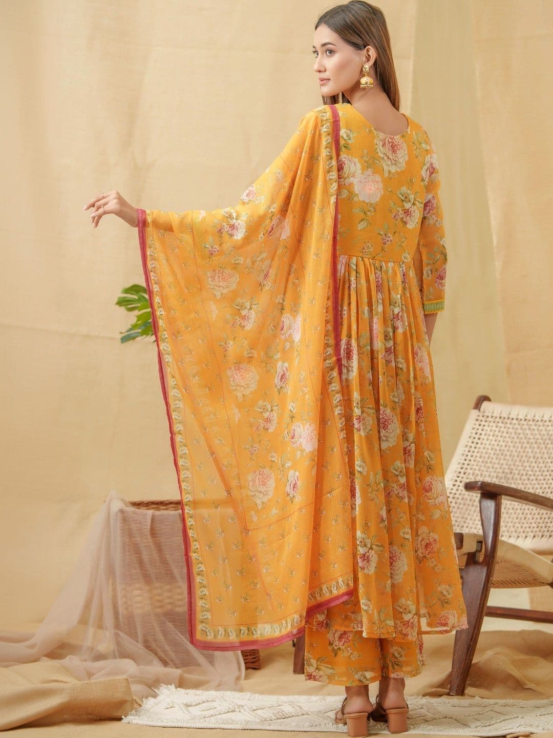 Sangria Women Floral Printed Empire Kurta with Palazzos & With Dupatta thumbnail 6
