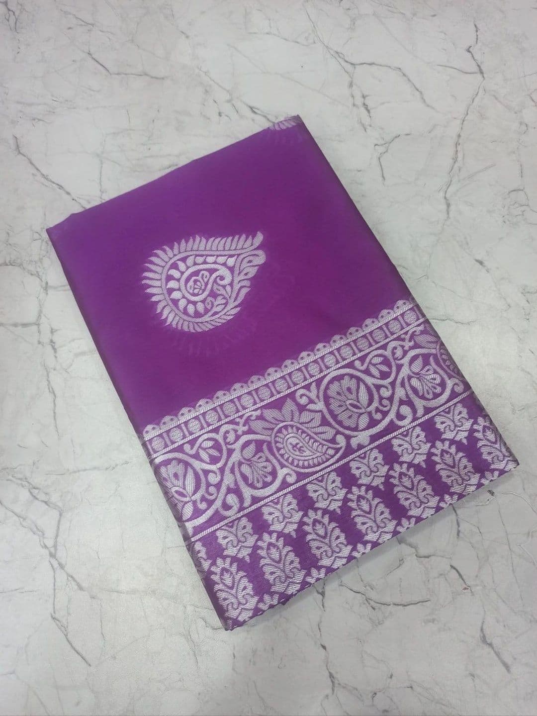 MARUTI VASTRAM Woven Design Zari Art Silk Banarasi Saree thumbnail 3