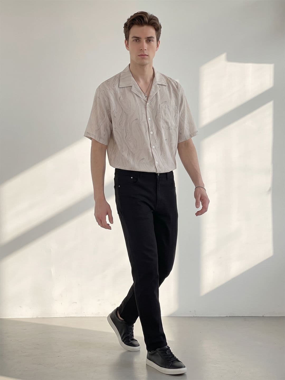Suo Printed Regular Fit Shirts thumbnail 3