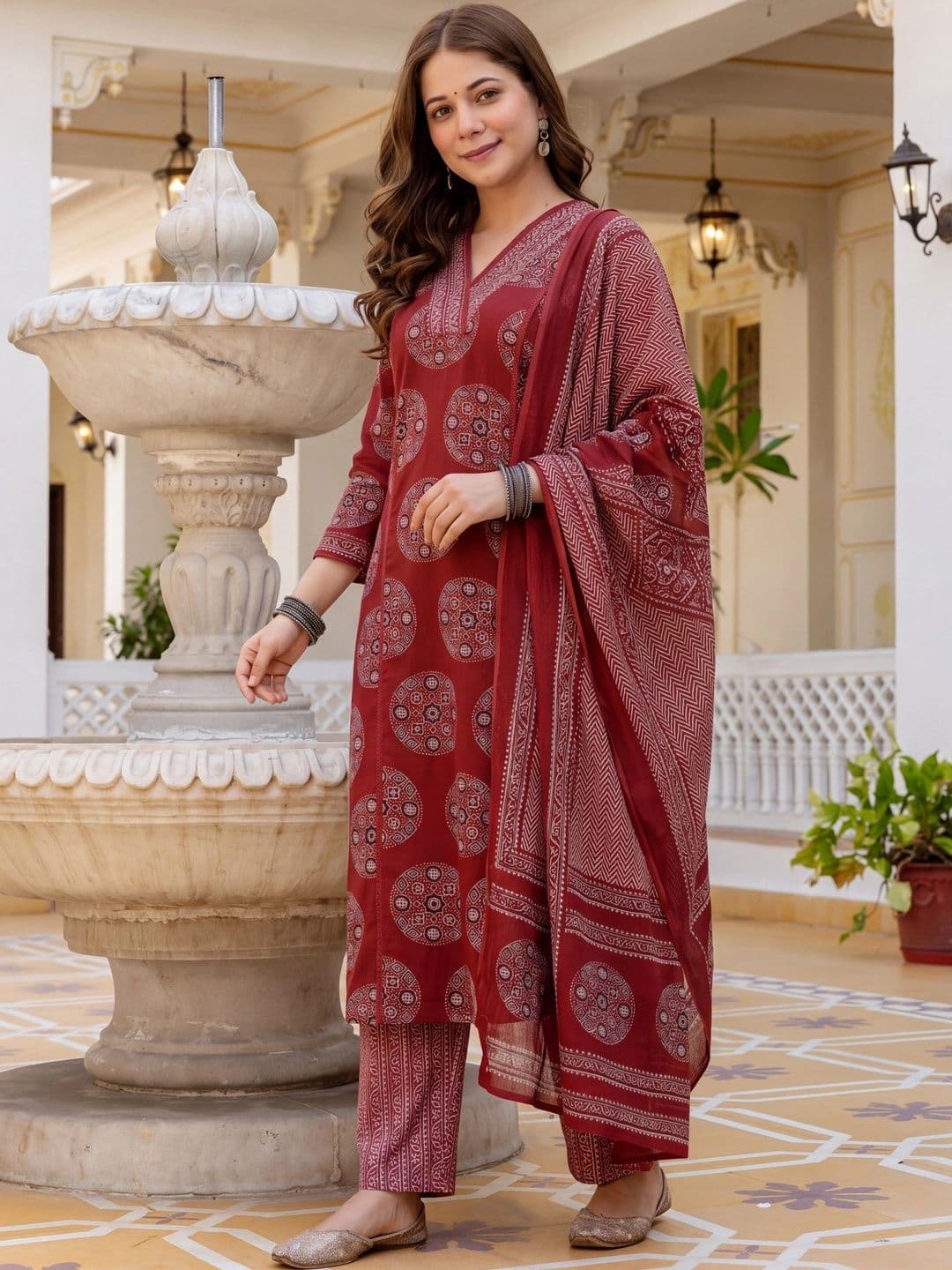 Shree Ramkrishna Fab Women Ethnic Motifs Printed Regular Pure Cotton Kurta with Trousers & With Dupatta thumbnail 3