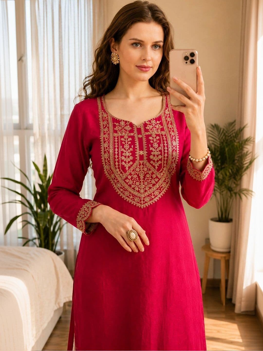 NARACHI TEXWORLD Women Ethnic Motifs Embroidered Kurta thumbnail 4