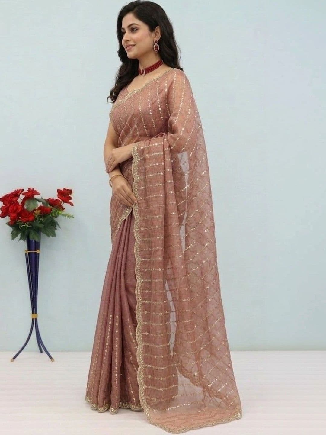 SmileyFashion Embellished Sequinned Poly Chiffon Designer Saree thumbnail 2