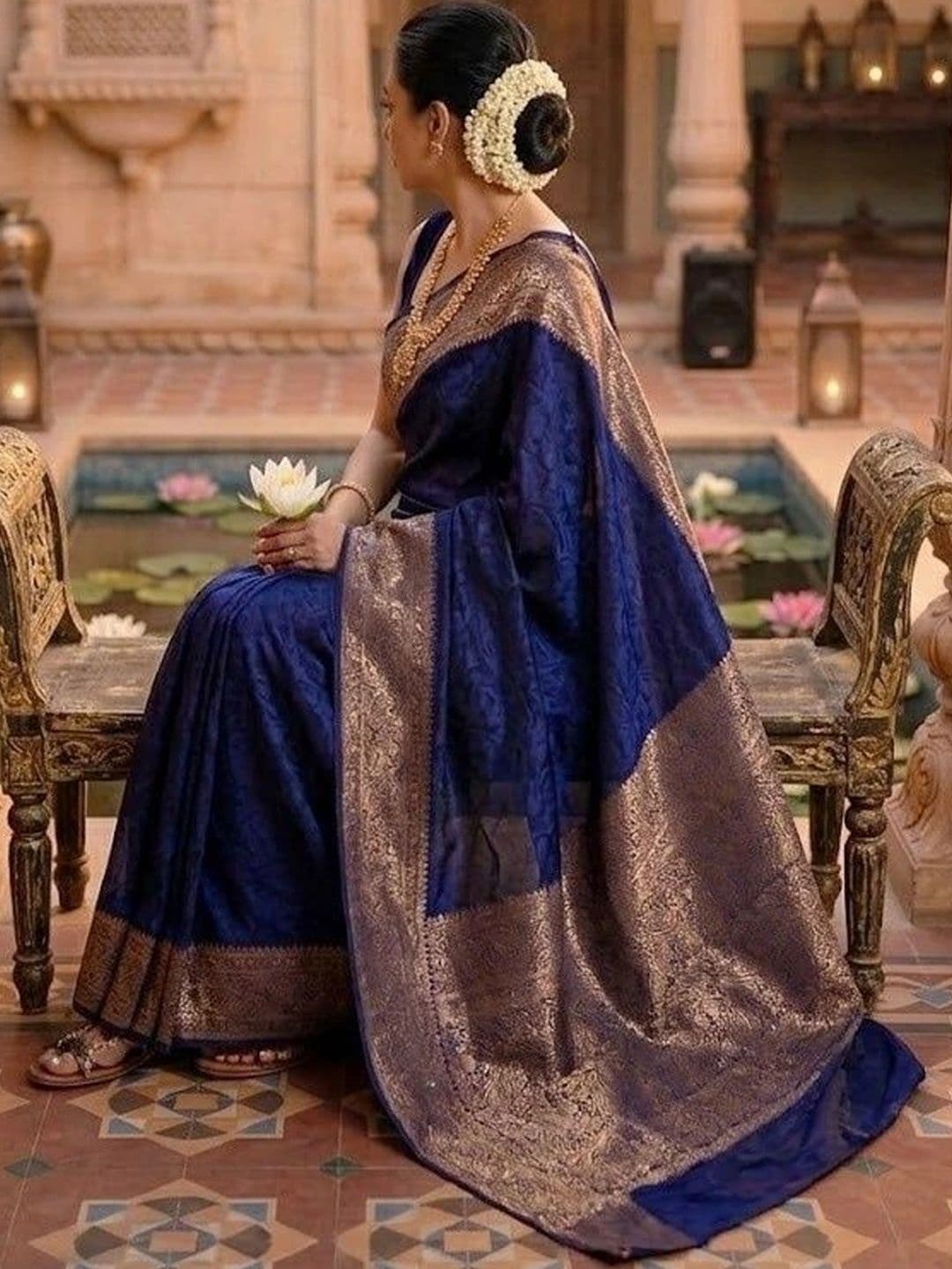 MITAL ENTERPRISE Woven Design Zari Art Silk Saree thumbnail 3