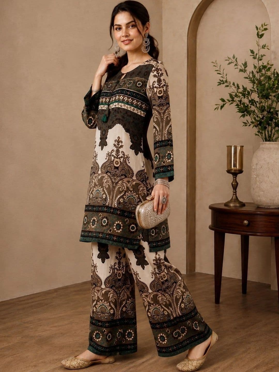 Sangria Women Ethnic Motifs Printed Regular Kurta with Palazzos thumbnail 6