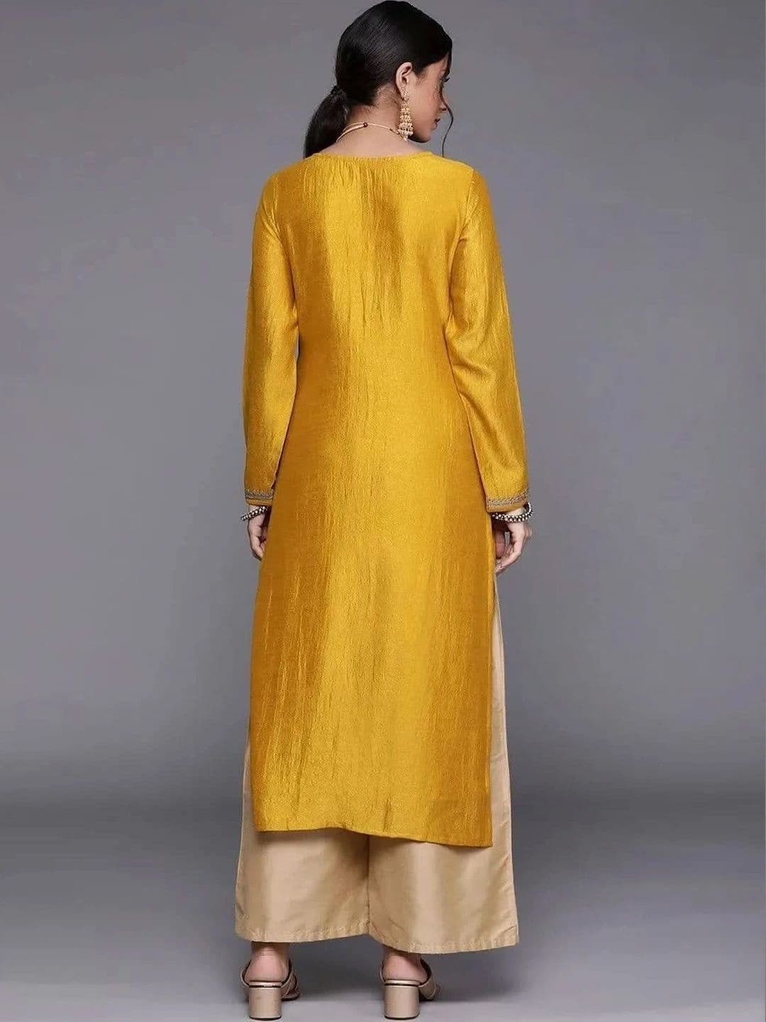 NARACHI TEXWORLD Women Embroidered Thread Work Kurta thumbnail 5
