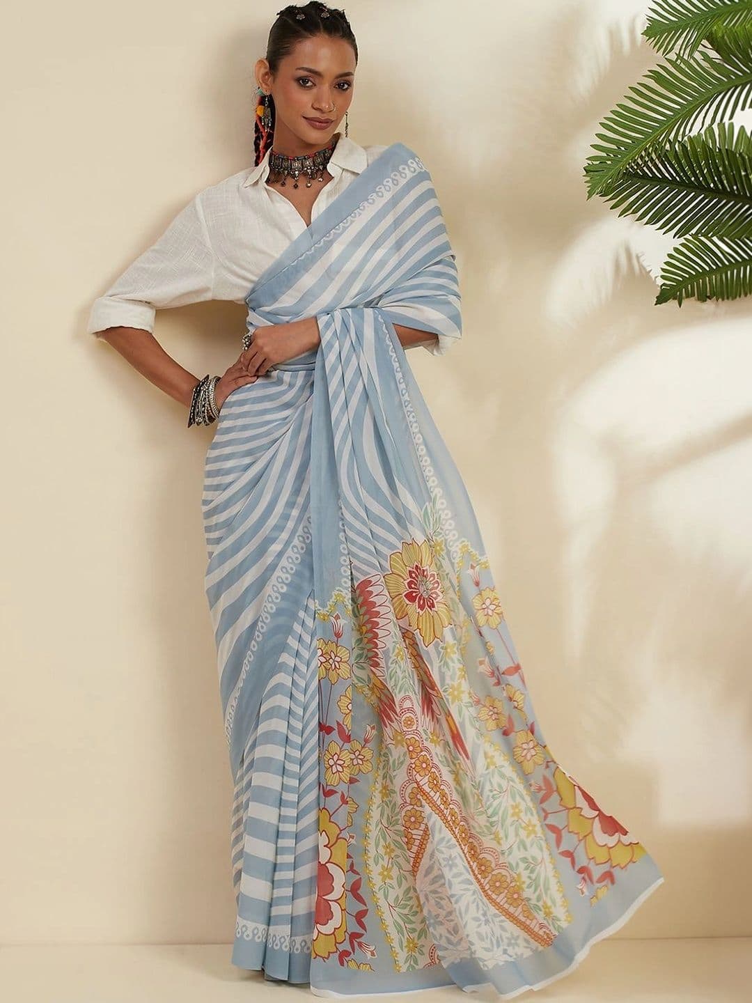 Garden Vareli Striped Poly Georgette Fusion Saree thumbnail 4
