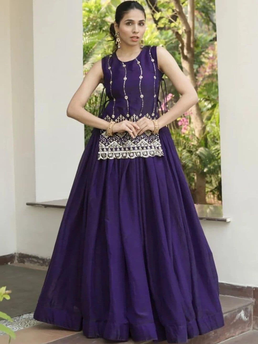 BAESD Embroidered Ready to Wear Lehenga & thumbnail 5