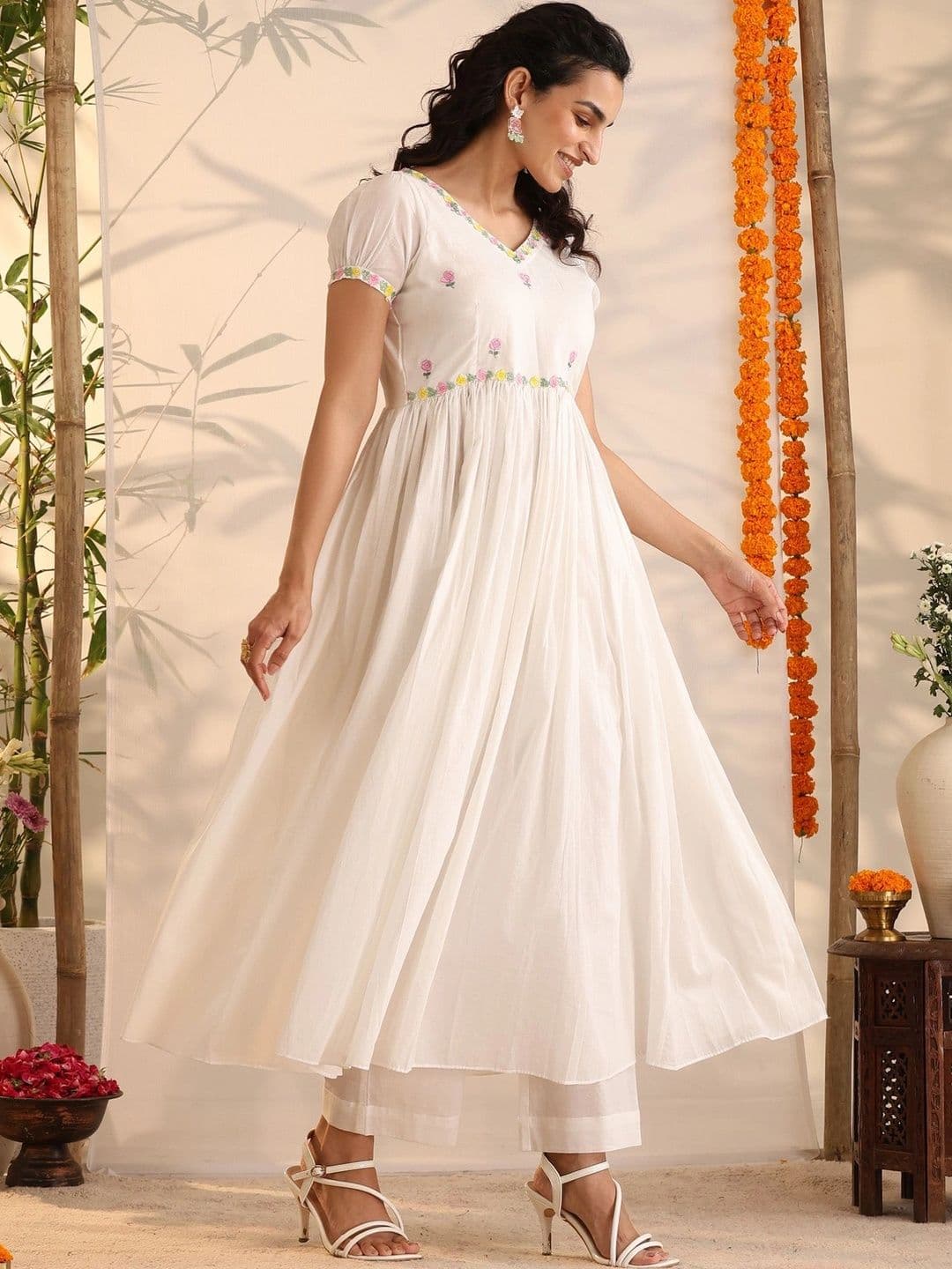 Khushal K Women Floral Embroidered Empire Thread Work Pure Cotton Kurta with Palazzos & With Dupatta thumbnail 3