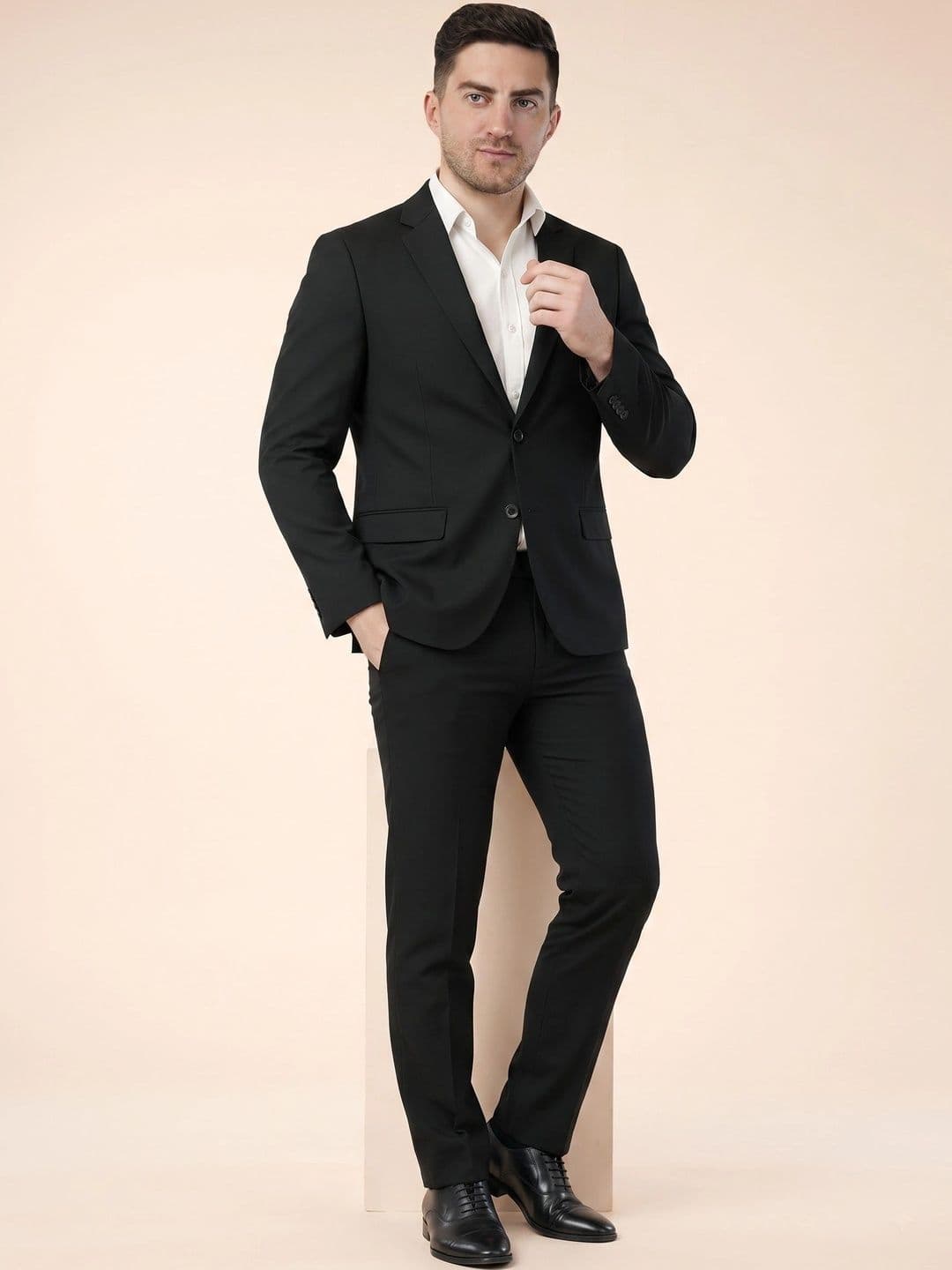 Integration Premium Notched Lapel Fully Lined Slim-Fit Formal Business Blazer thumbnail 4