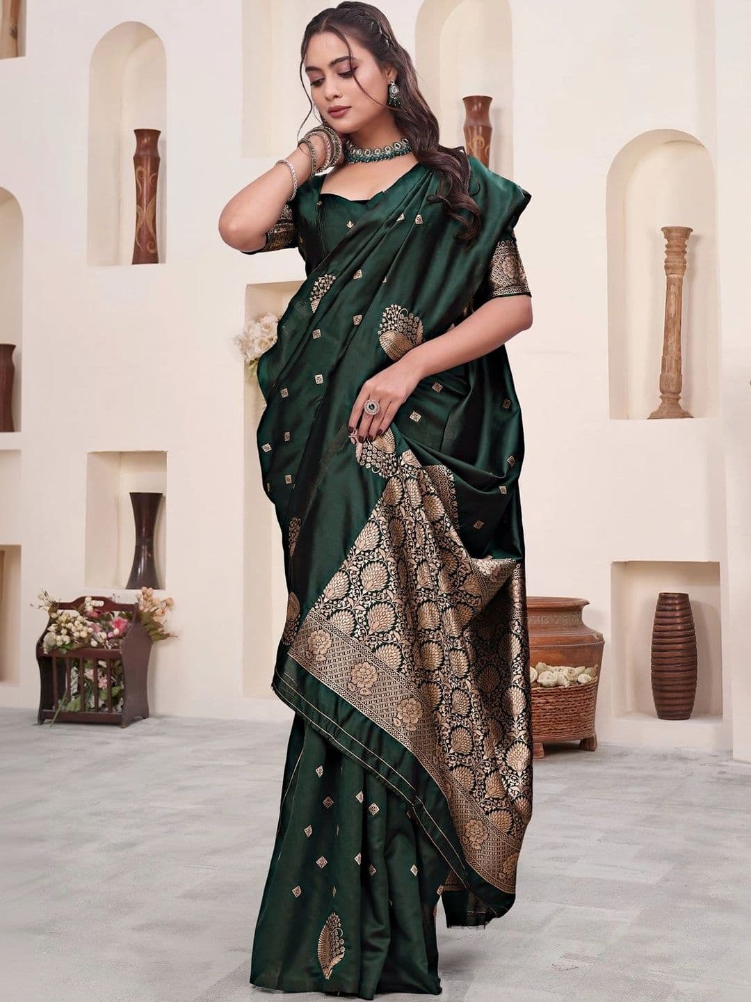 KALINI Woven Design Zari Silk Blend Saree thumbnail 6