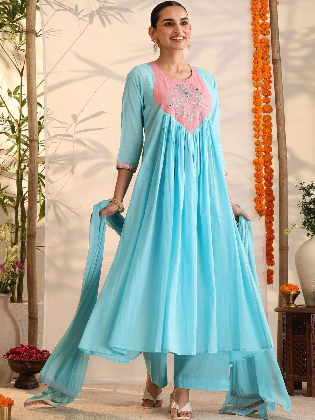Khushal K Women Ethnic Motifs Embroidered Empire Thread Work Pure Cotton Kurta with Palazzos & With Dupatta thumbnail 2
