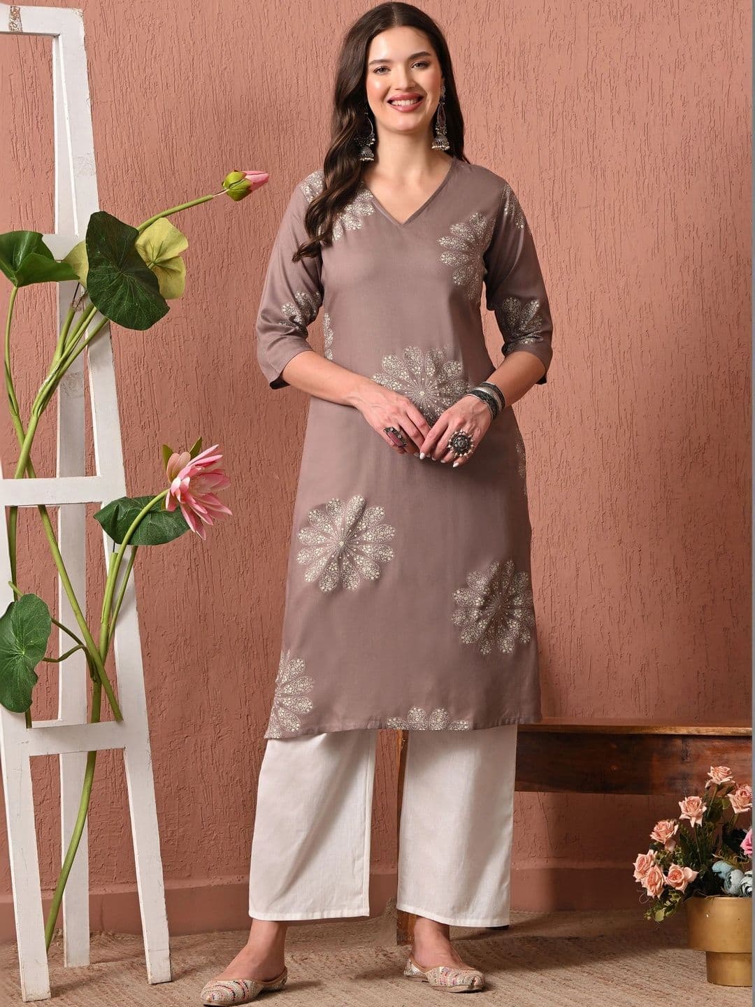 Sangria Women Floral Printed Floral Kurta - view 1