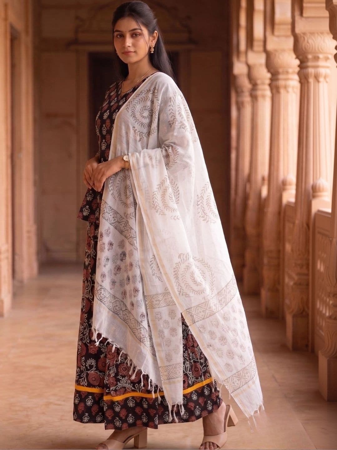 Avishya Printed Block Print Ready to Wear Lehenga & Blouse With Dupatta thumbnail 2