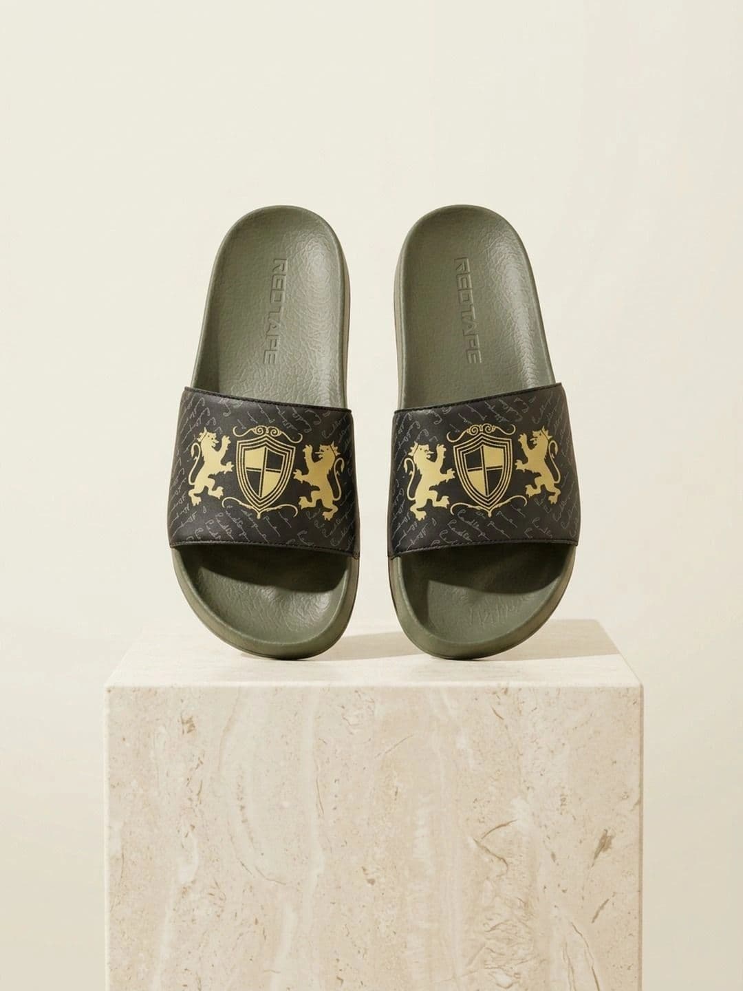 Red Tape Men Printed Sliders - view 1