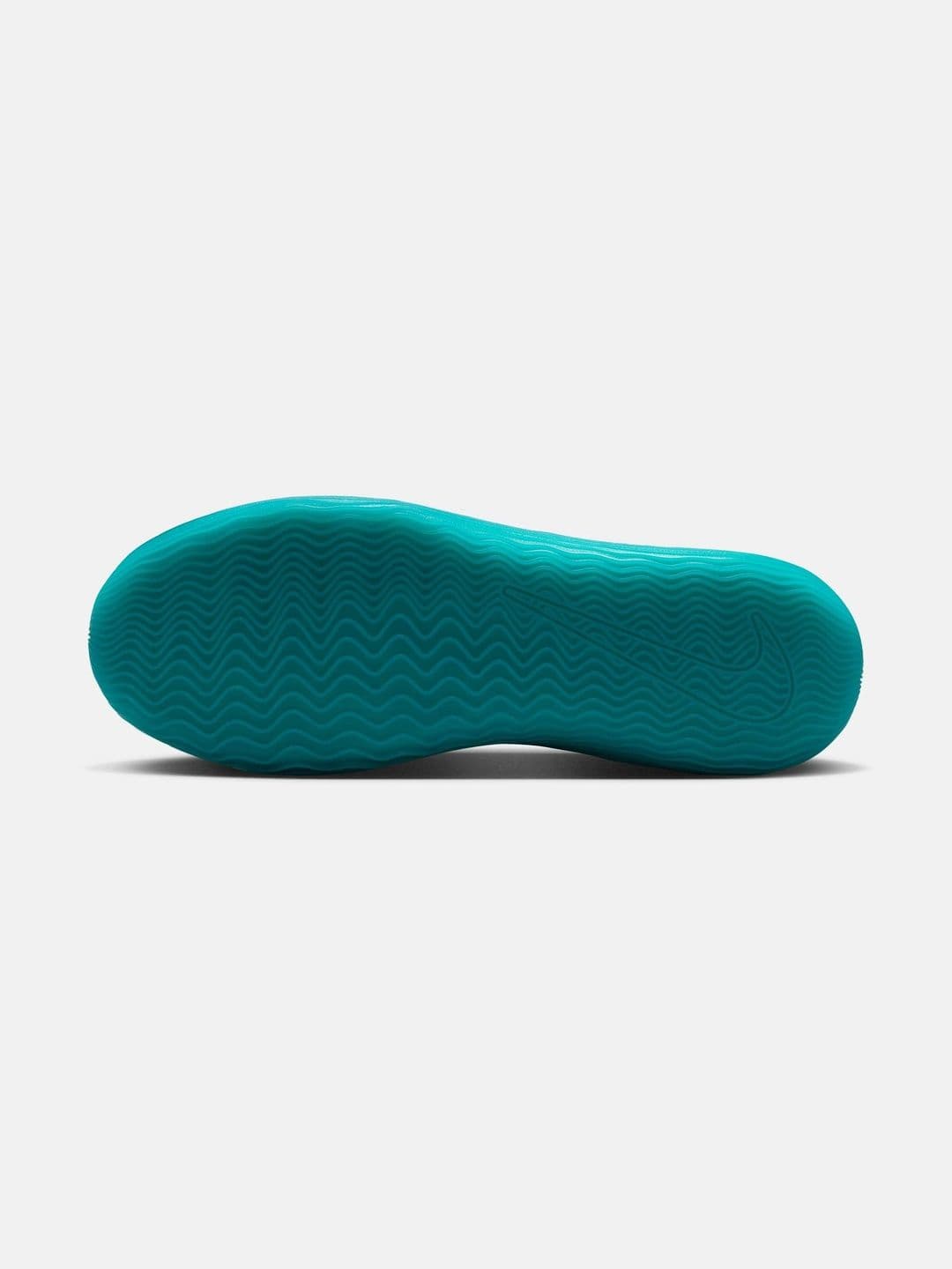 Nike Men Textile Basketball Non-Marking Shoes thumbnail 4