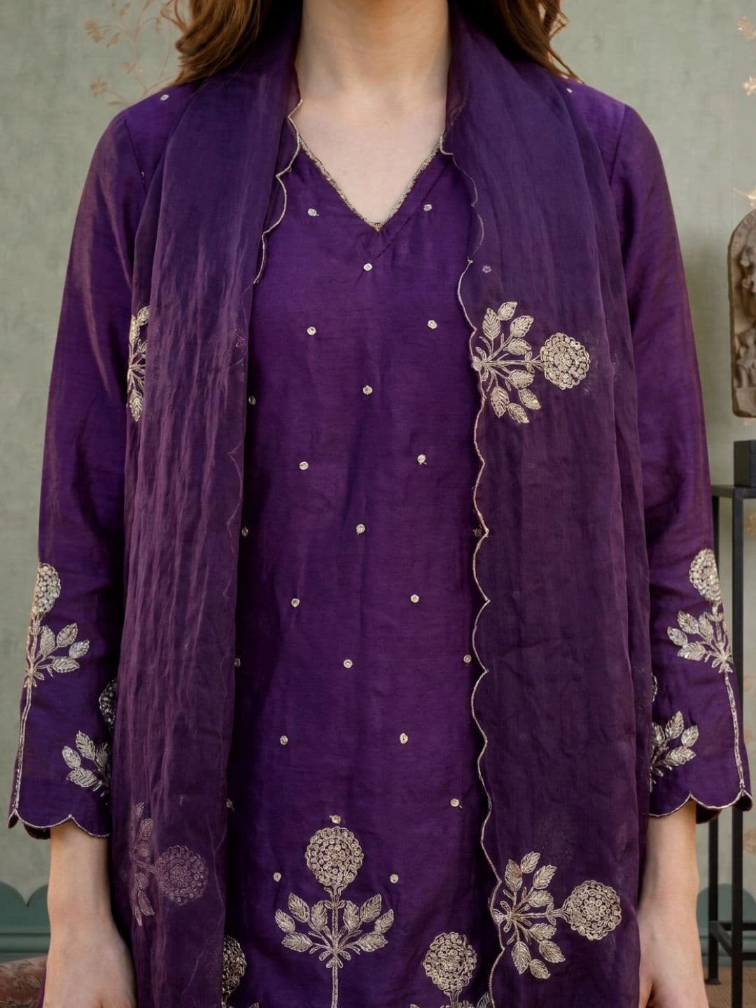 Sangria Women Floral Embroidered Regular Thread Work Kurta with Sharara & With Dupatta thumbnail 5