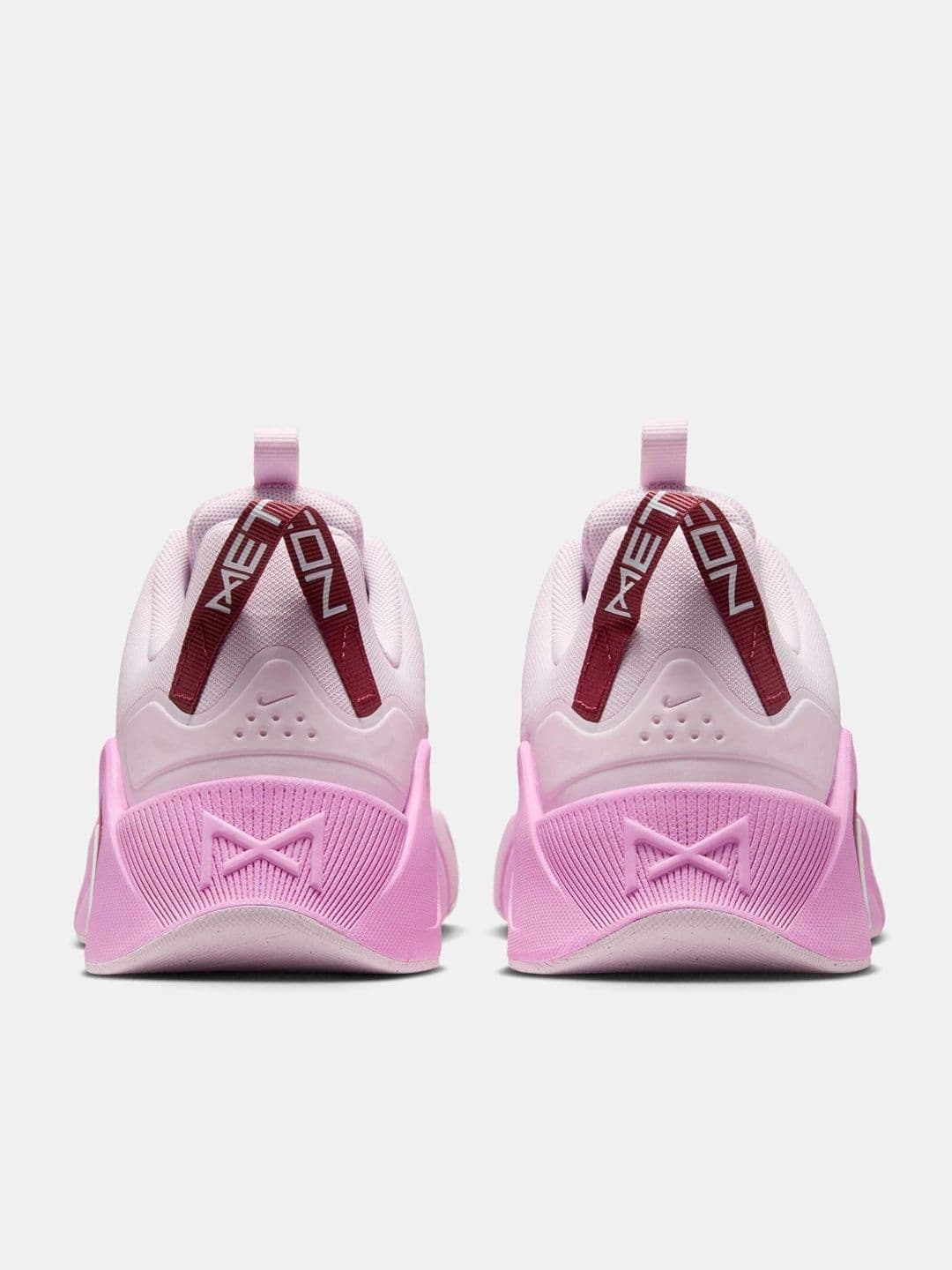 Nike Women Mesh Training or Gym Non-Marking Shoes thumbnail 3