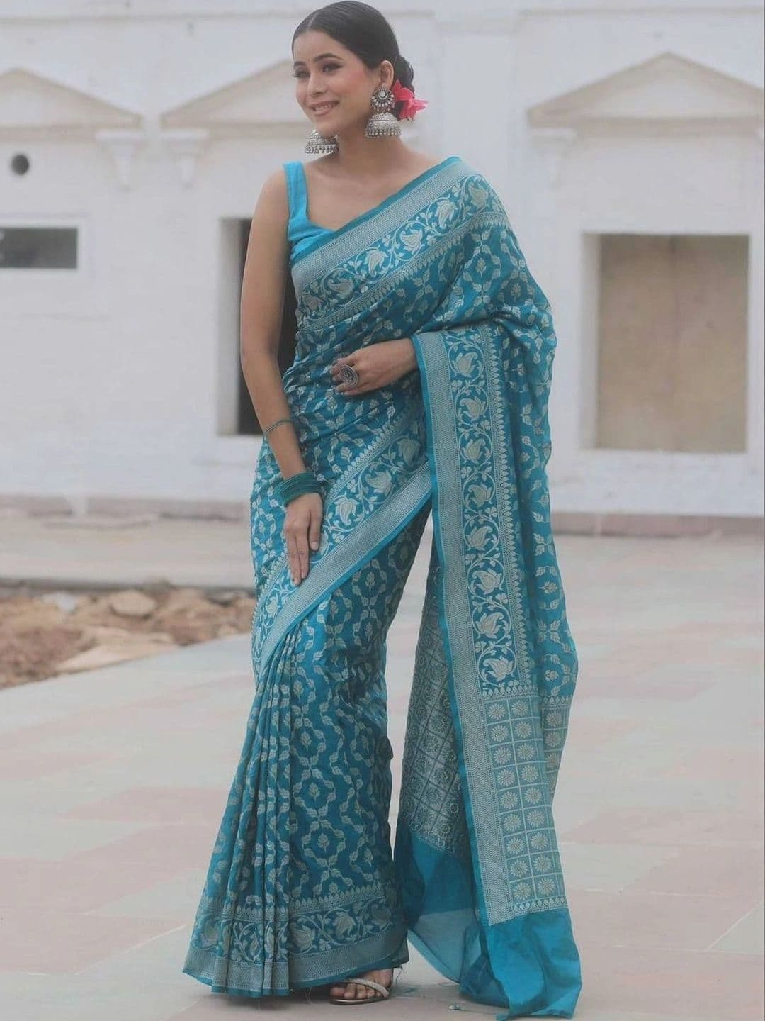 Anokhi Attire Woven Design Zari Art Silk Banarasi Saree thumbnail 2