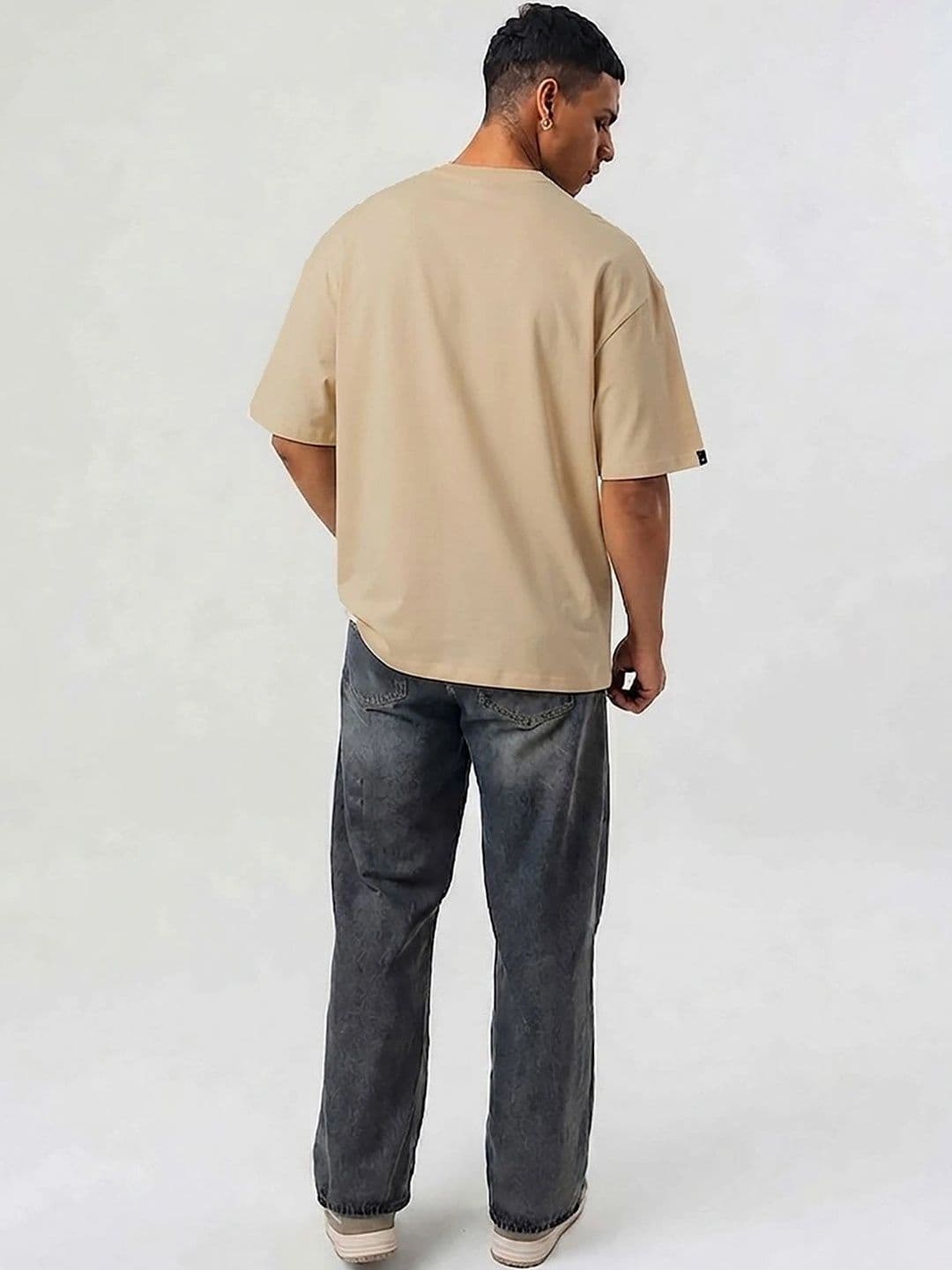 Mast & Harbour Men Printed Drop-Shoulder Sleeves T-shirt thumbnail 2