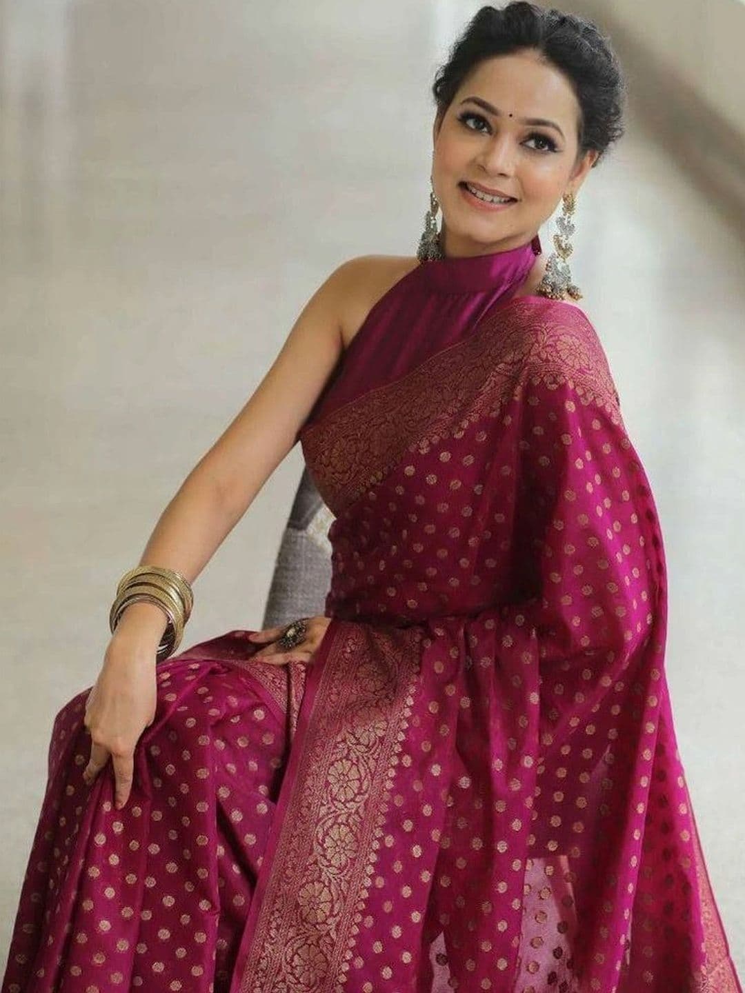 Anokhi Attire Woven Design Zari Art Silk Banarasi Saree thumbnail 3