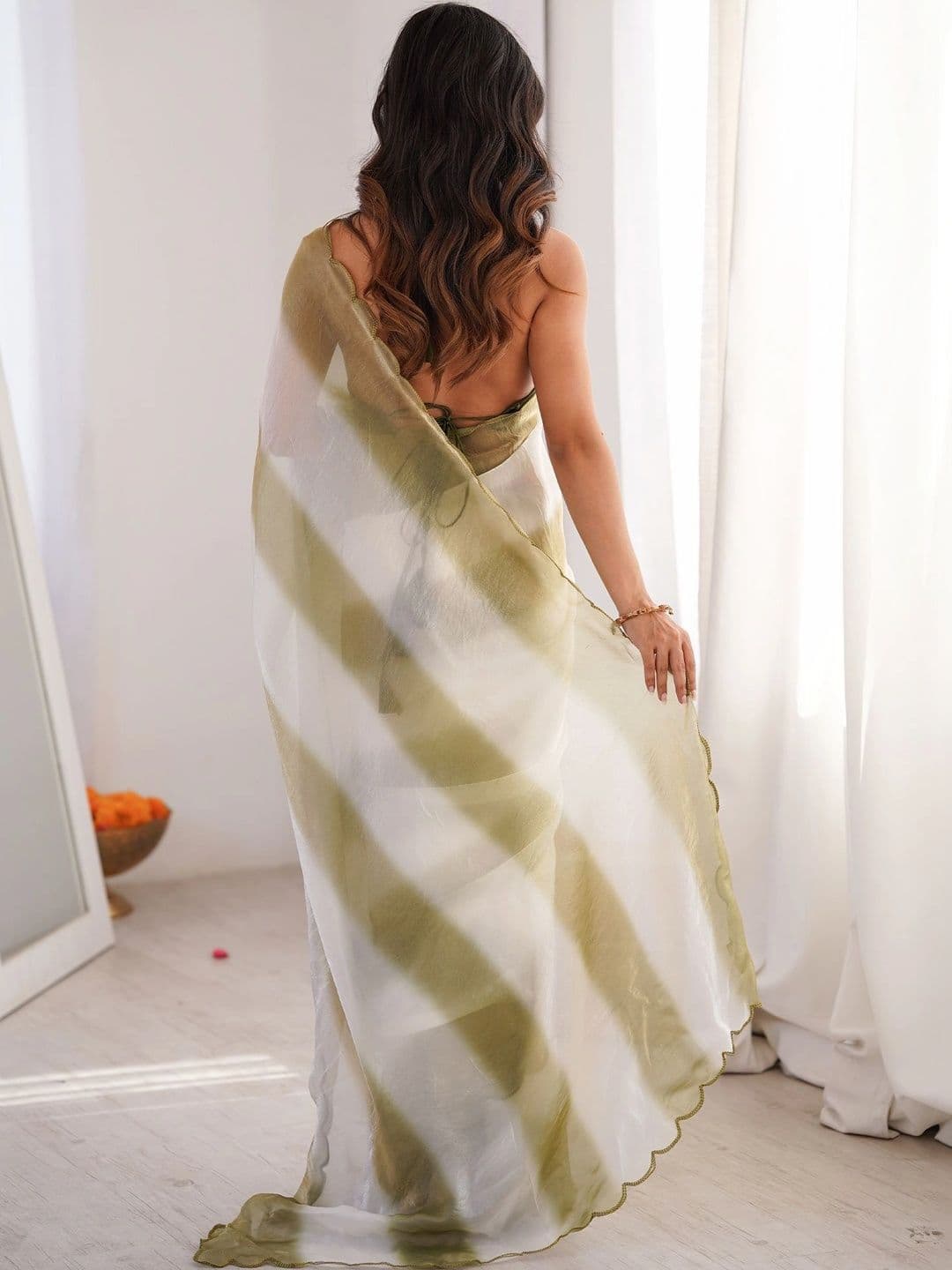 Nayanthara Trends Tie and Dye Satin Designer Saree thumbnail 4